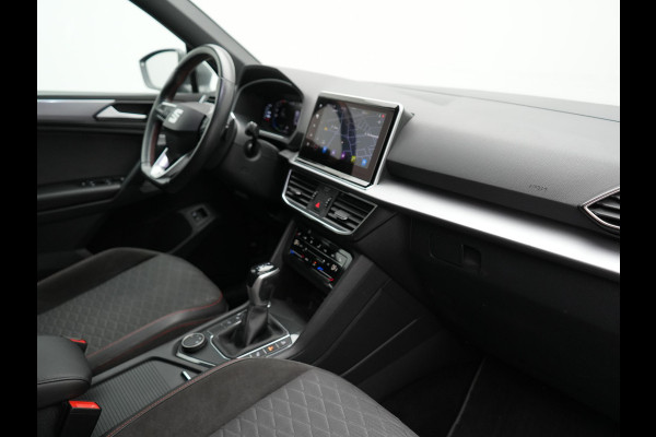 Seat Tarraco 1.4 TSI e-Hybrid FR Plug In Hybrid 245pk Dealer O.H PHEV | Adaptive Cruise | Alcantara Sportstoelen Memory & Verwarmd | 360 Camera | Apple Carplay | Stuur Verwarmd | Keyless | Blis | Navigatie | Virtual | DAB | 19 "L.M |