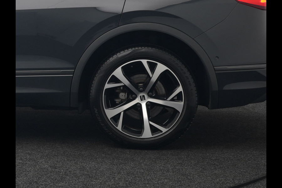 Seat Tarraco 1.4 TSI e-Hybrid FR Plug In Hybrid 245pk Dealer O.H PHEV | Adaptive Cruise | Alcantara Sportstoelen Memory & Verwarmd | 360 Camera | Apple Carplay | Stuur Verwarmd | Keyless | Blis | Navigatie | Virtual | DAB | 19 "L.M |
