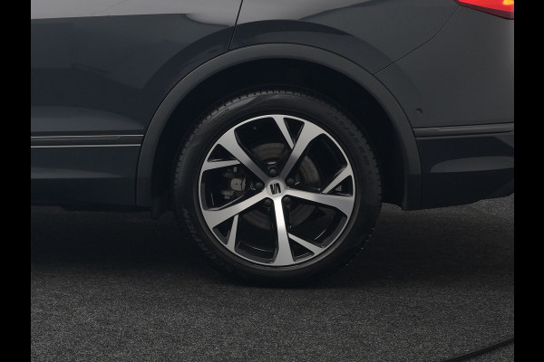 Seat Tarraco 1.4 TSI e-Hybrid FR Plug In Hybrid 245pk Dealer O.H PHEV | Adaptive Cruise | Alcantara Sportstoelen Memory & Verwarmd | 360 Camera | Apple Carplay | Stuur Verwarmd | Keyless | Blis | Navigatie | Virtual | DAB | 19 "L.M |