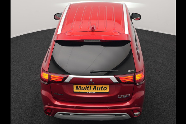Mitsubishi Outlander 2.4 Intense+ Plug In Hybrid 225pk Dealer O.H PHEV | 360 Camera | Lederen Sportstoelen Verwarmd | Keyless | Navigatie | Stuur Verwarmd | Cruise Control | Blis | DAB |
