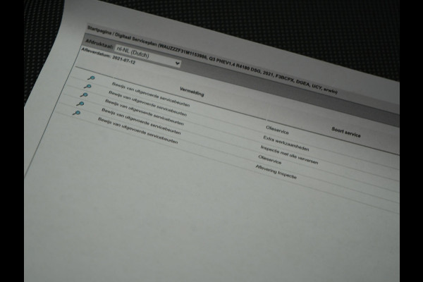Audi Q3 45 TFSI e S Line Plug In Hybrid 245pk Dealer O.H PHEV | Trekhaak Af Fabriek | Panodak | Adaptive Cruise | Sportstoelen Verwarmd | Apple Carplay | Keyless | Navigatie | Virtual |  DAB |