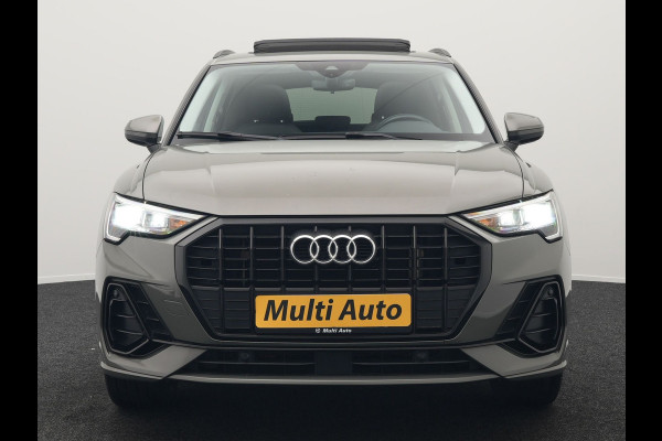Audi Q3 45 TFSI e S Line Plug In Hybrid 245pk Dealer O.H PHEV | Trekhaak Af Fabriek | Panodak | Adaptive Cruise | Sportstoelen Verwarmd | Apple Carplay | Keyless | Navigatie | Virtual |  DAB |