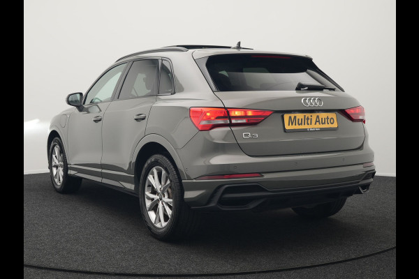 Audi Q3 45 TFSI e S Line Plug In Hybrid 245pk Dealer O.H PHEV | Trekhaak Af Fabriek | Panodak | Adaptive Cruise | Sportstoelen Verwarmd | Apple Carplay | Keyless | Navigatie | Virtual |  DAB |