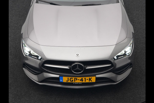 Mercedes-Benz CLA-Klasse Shooting Brake 250 e AMG Plug In Hybrid 218pk Dealer O.H PHEV | Trekhaak Af Fabriek | Panodak | Burmester Sound | Adaptive Cruise | Alcantara Sportstoelen Verwarmd | Sfeerverlichting | WideScreen | Navigatie |
