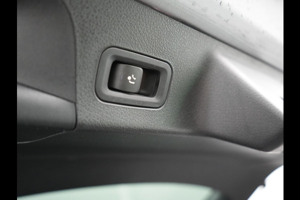 Mercedes-Benz CLA-Klasse Shooting Brake 250 e AMG Plug In Hybrid 218pk Dealer O.H PHEV | Trekhaak Af Fabriek | Panodak | Burmester Sound | Adaptive Cruise | Alcantara Sportstoelen Verwarmd | Sfeerverlichting | WideScreen | Navigatie |