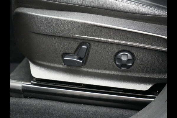 Alfa Romeo Stelvio 2.0 T AWD B-Tech Business Edition Automaat 200pk | Adaptive Cruise | Lederen Sportstoelen Memory & Verwarmd | Camera | Stuurwiel Verwarmd | Navigatie | DAB |