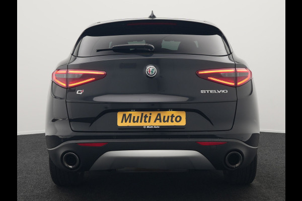 Alfa Romeo Stelvio 2.0 T AWD B-Tech Business Edition Automaat 200pk | Adaptive Cruise | Lederen Sportstoelen Memory & Verwarmd | Camera | Stuurwiel Verwarmd | Navigatie | DAB |