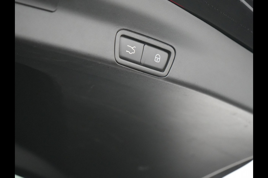 Alfa Romeo Stelvio 2.0 T AWD B-Tech Business Edition Automaat 200pk | Adaptive Cruise | Lederen Sportstoelen Memory & Verwarmd | Camera | Stuurwiel Verwarmd | Navigatie | DAB |