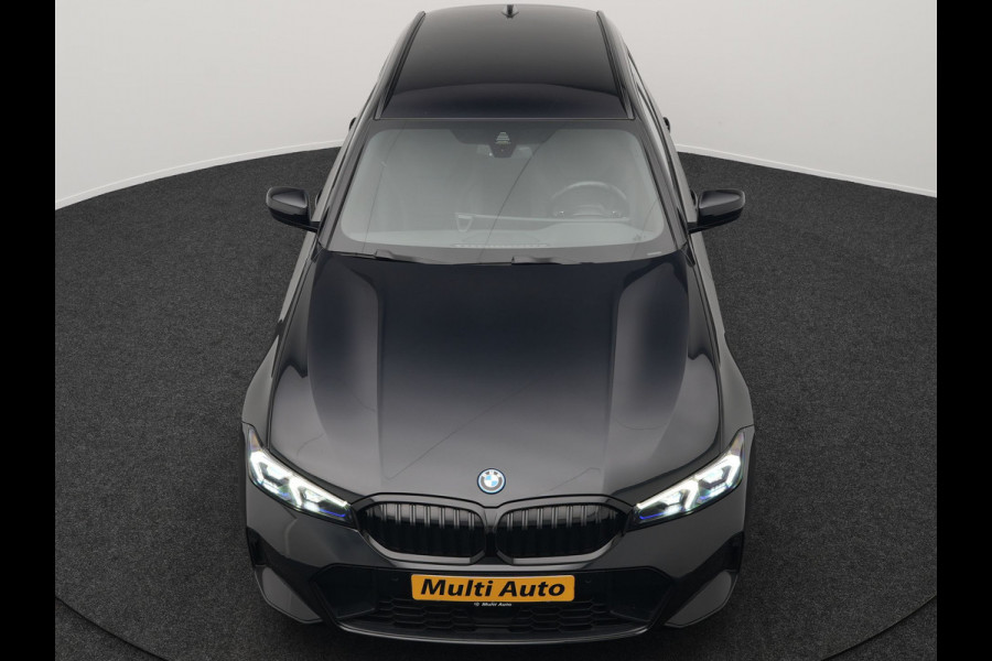 BMW 3 Serie Touring 330e M Sport LCI Facelift Model Plug In Hybrid 292pk Dealer O.H PHEV | Widescreen Navi | Adaptive Cruise | Alcantara Sportstoelen Memory & Verwarmd | Camera | Sfeerverlichting | Apple Carplay | Blis | Keyless | DAB |