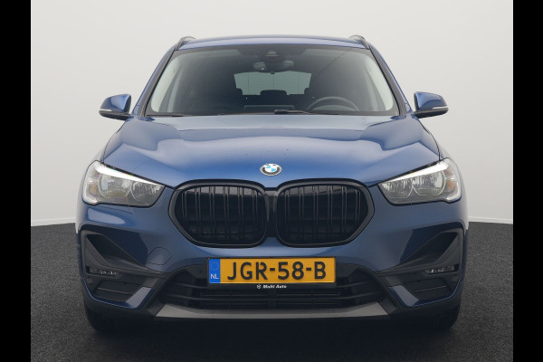 BMW X1 xDrive25e Sportline Plug In Hybrid 220pk Dealer O.H PHEV | Head Up | Cruise Control | Camera | Lederen Sportstoelen Verwarmd | Navigatie | Keyless | DAB |