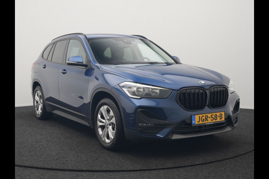 BMW X1 xDrive25e Sportline Plug In Hybrid 220pk Dealer O.H PHEV | Head Up | Cruise Control | Camera | Lederen Sportstoelen Verwarmd | Navigatie | Keyless | DAB |