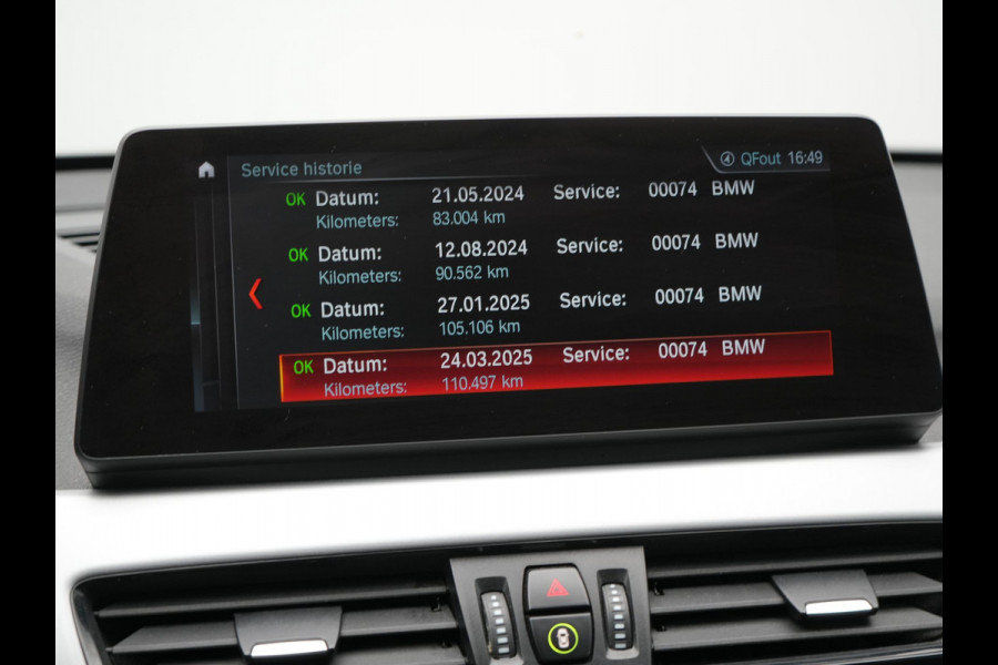 BMW X1 xDrive25e Sportline Plug In Hybrid 220pk Dealer O.H PHEV | Head Up | Cruise Control | Camera | Lederen Sportstoelen Verwarmd | Navigatie | Keyless | DAB |