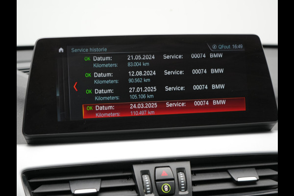 BMW X1 xDrive25e Sportline Plug In Hybrid 220pk Dealer O.H PHEV | Head Up | Cruise Control | Camera | Lederen Sportstoelen Verwarmd | Navigatie | Keyless | DAB |