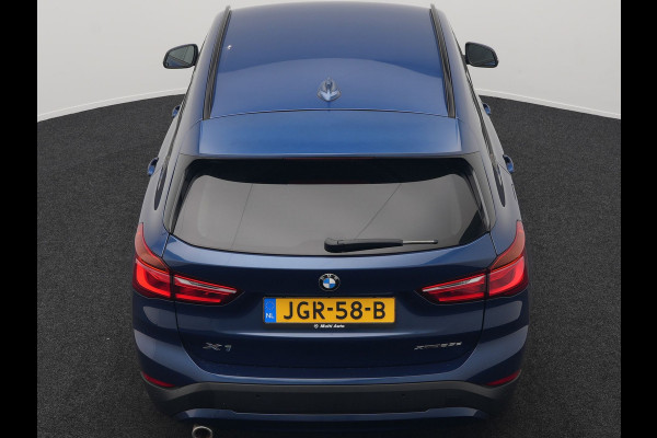 BMW X1 xDrive25e Sportline Plug In Hybrid 220pk Dealer O.H PHEV | Head Up | Cruise Control | Camera | Lederen Sportstoelen Verwarmd | Navigatie | Keyless | DAB |