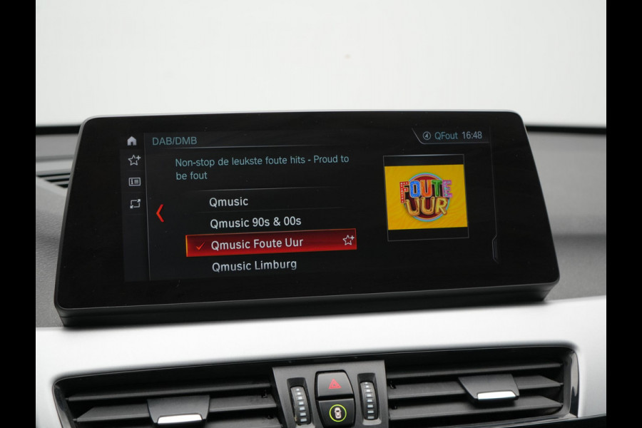 BMW X1 xDrive25e Sportline Plug In Hybrid 220pk Dealer O.H PHEV | Head Up | Cruise Control | Camera | Lederen Sportstoelen Verwarmd | Navigatie | Keyless | DAB |