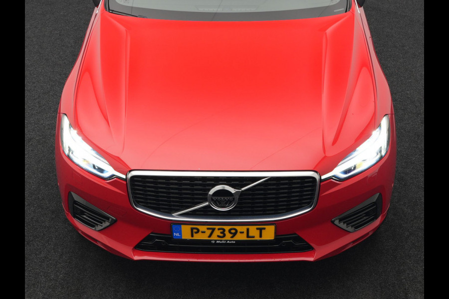 Volvo XC60 T8 Twin Engine AWD R-Design Plug in Hybrid 391pk PHEV | Trekhaak af Fabriek | Panodak | Pilot Assist | Adaptive Cruise | 360 Camera | Carplay | Keyless |