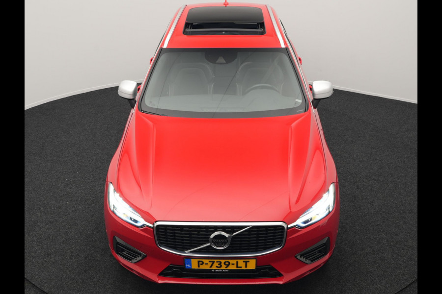 Volvo XC60 T8 Twin Engine AWD R-Design Plug in Hybrid 391pk PHEV | Trekhaak af Fabriek | Panodak | Pilot Assist | Adaptive Cruise | 360 Camera | Carplay | Keyless |