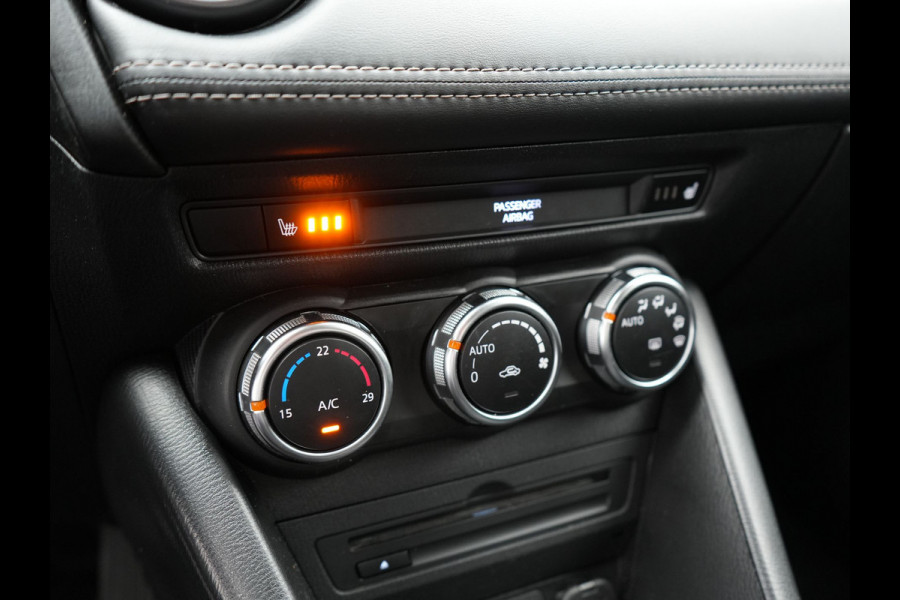 Mazda CX-3 2.0 SkyActiv-G 121 Comfort Dealer O.H | Trekhaak Afneembaar | Apple Carplay | Sportstoelen Verwarmd | Cruise Control |  Laneassist | Climate Control |