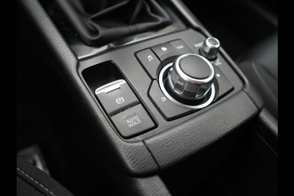 Mazda CX-3 2.0 SkyActiv-G 121 Comfort Dealer O.H | Trekhaak Afneembaar | Apple Carplay | Sportstoelen Verwarmd | Cruise Control |  Laneassist | Climate Control |