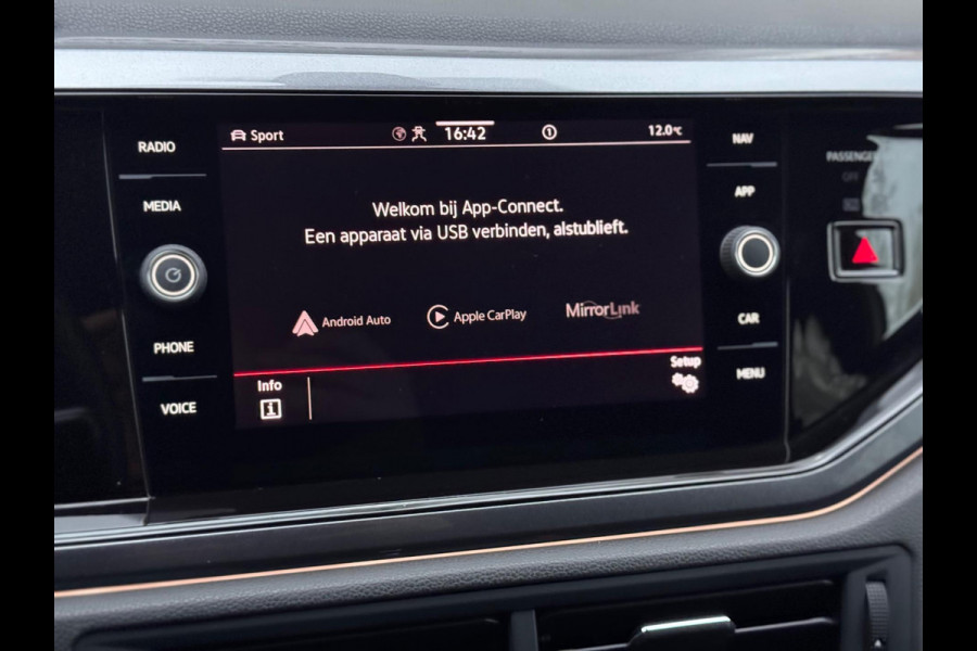 Volkswagen Polo 2.0 TSI GTI Xenon/Virtual/AppleCarPlay/Acc