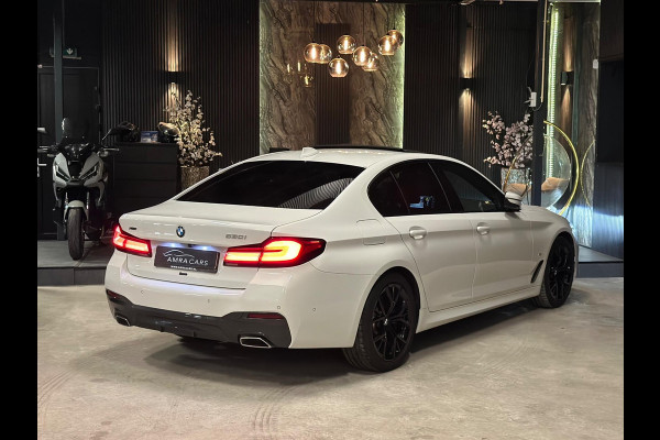 BMW 5 Serie 530i xDrive M Pakket|Full options|