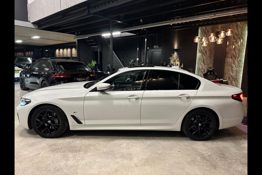 BMW 5 Serie 530i xDrive M Pakket|Full options|
