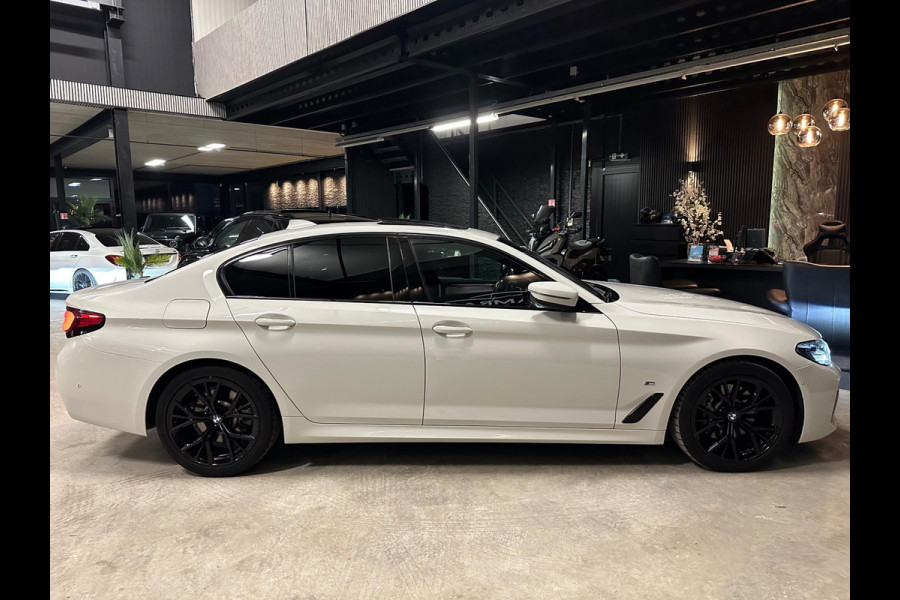 BMW 5 Serie 530i xDrive M Pakket|Full options|