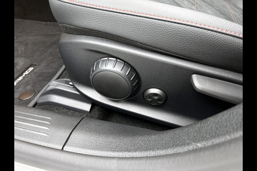 Mercedes-Benz A-Klasse 250 e Business Solution AMG | Nightpakket | Panoramaschuifdak | Multibeam LED | Stoelverwarming voor | Smartphone integratie | KEYLESS GO | Extra USB-poorten |