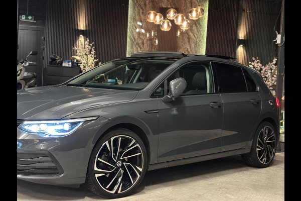 Volkswagen Golf 1.5 eTSI|PANO|DSG|MEMORY|BOMVOL!