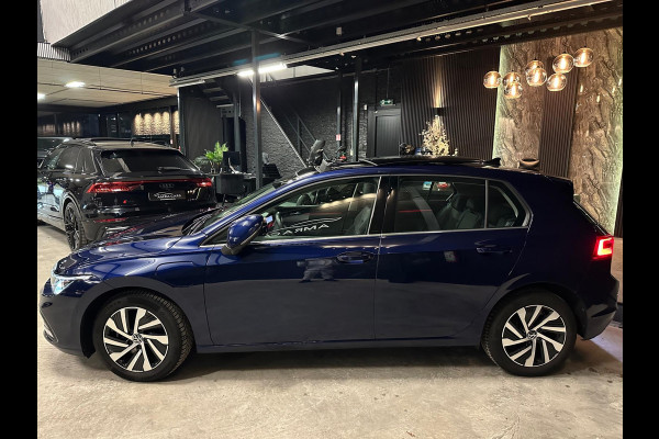 Volkswagen Golf 1.4 eHybrid|PANO|HEAD UP|MEMORY|FULL OPTIONS