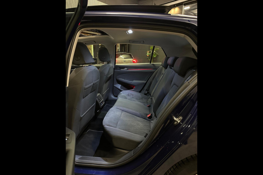 Volkswagen Golf 1.4 eHybrid|PANO|HEAD UP|MEMORY|FULL OPTIONS