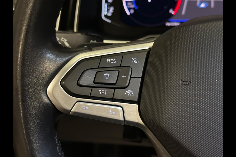 Volkswagen Polo 1.0 TSI R-Line|PANO|KEYLESS|FULL OPTIONS