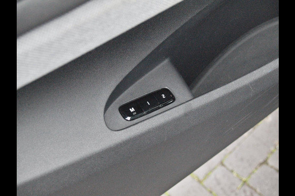 Polestar 2 Long Range Dual Motor Launch Edition 78kWh | Trekhaak | Panoramadak | Harman Kardon | Privacy glas |