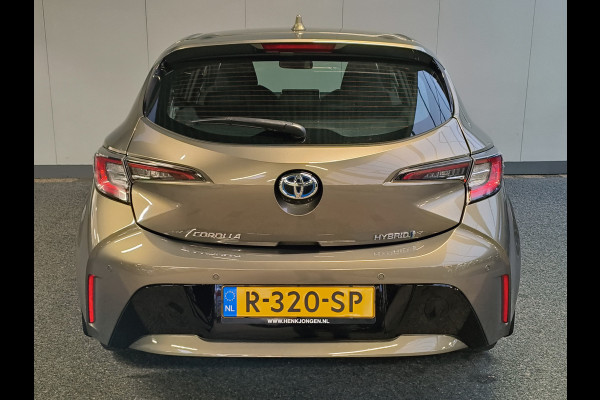 Toyota Corolla 1.8 Hybrid Active Rijklaar + 12 maanden Bovag-garantie Henk Jongen Auto's in Helmond,  al 50 jaar service zoals 't hoort!