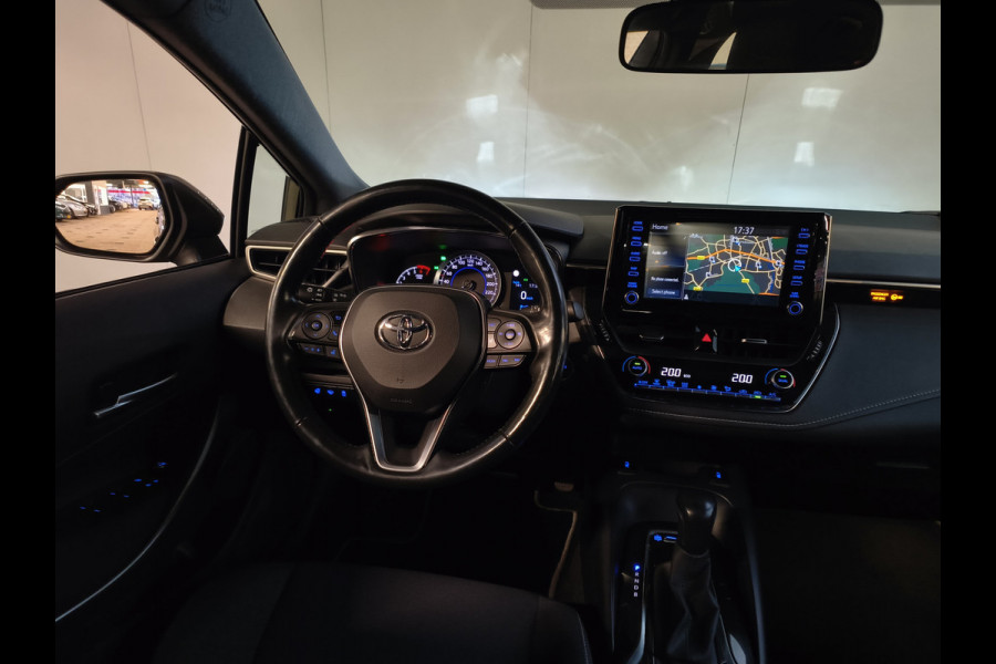 Toyota Corolla 1.8 Hybrid Active Rijklaar + 12 maanden Bovag-garantie Henk Jongen Auto's in Helmond,  al 50 jaar service zoals 't hoort!