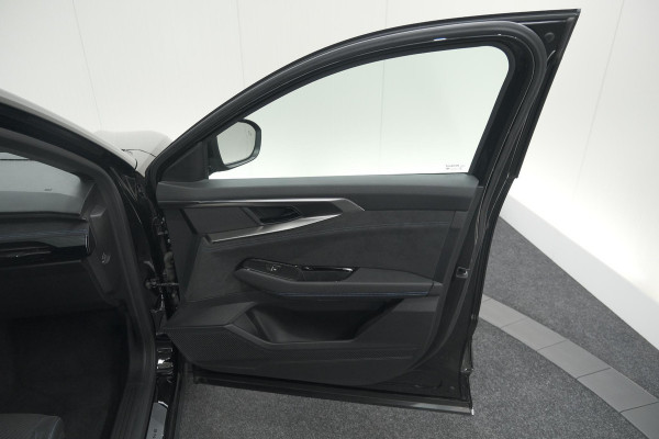 Renault Austral 1.2 E-Tech full hybrid 200 Techno Esprit Alpine | Camera | Dodehoekdetectie | Adaptieve Cruise Control | Pack Winter