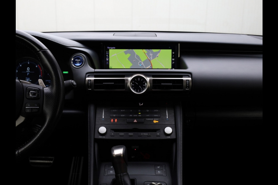 Lexus RC 300h F Sport Premium | Mark Levinson | Carplay | Schuifdak