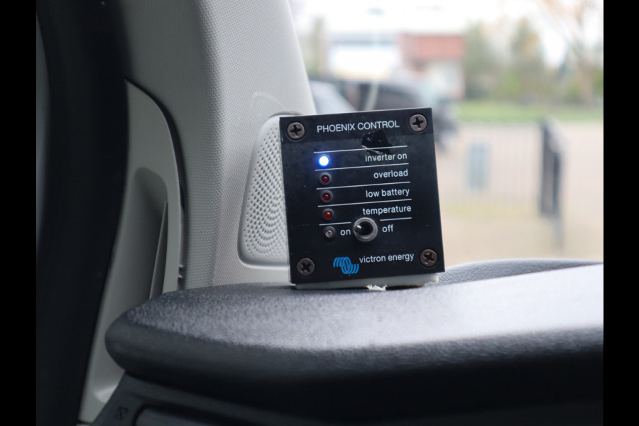 Ford Transit Custom 2.0 TDCI 105 pk Euro 6 L2H2 Sortimo Inrichting - Omvormer 220V - Trekhaak - Camera