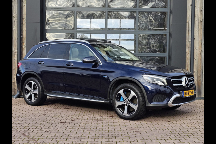 Mercedes-Benz GLC 350e 4MATIC Business Solution | Trekhaak | Pano | LED | Stoelverwarming voor & achter | Leder | Blind spot | Keyless |