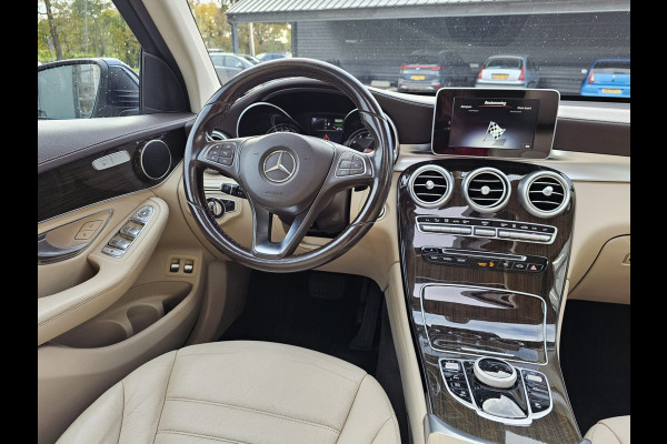 Mercedes-Benz GLC 350e 4MATIC Business Solution | Trekhaak | Pano | LED | Stoelverwarming voor & achter | Leder | Blind spot | Keyless |