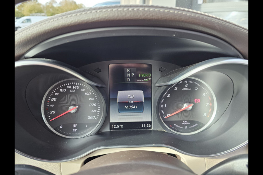 Mercedes-Benz GLC 350e 4MATIC Business Solution | Trekhaak | Pano | LED | Stoelverwarming voor & achter | Leder | Blind spot | Keyless |