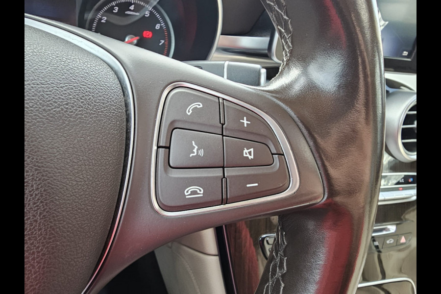 Mercedes-Benz GLC 350e 4MATIC Business Solution | Trekhaak | Pano | LED | Stoelverwarming voor & achter | Leder | Blind spot | Keyless |