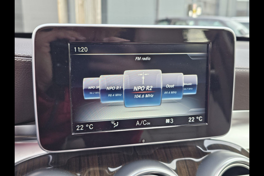 Mercedes-Benz GLC 350e 4MATIC Business Solution | Trekhaak | Pano | LED | Stoelverwarming voor & achter | Leder | Blind spot | Keyless |