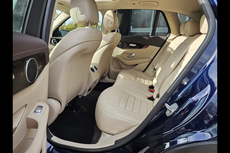 Mercedes-Benz GLC 350e 4MATIC Business Solution | Trekhaak | Pano | LED | Stoelverwarming voor & achter | Leder | Blind spot | Keyless |