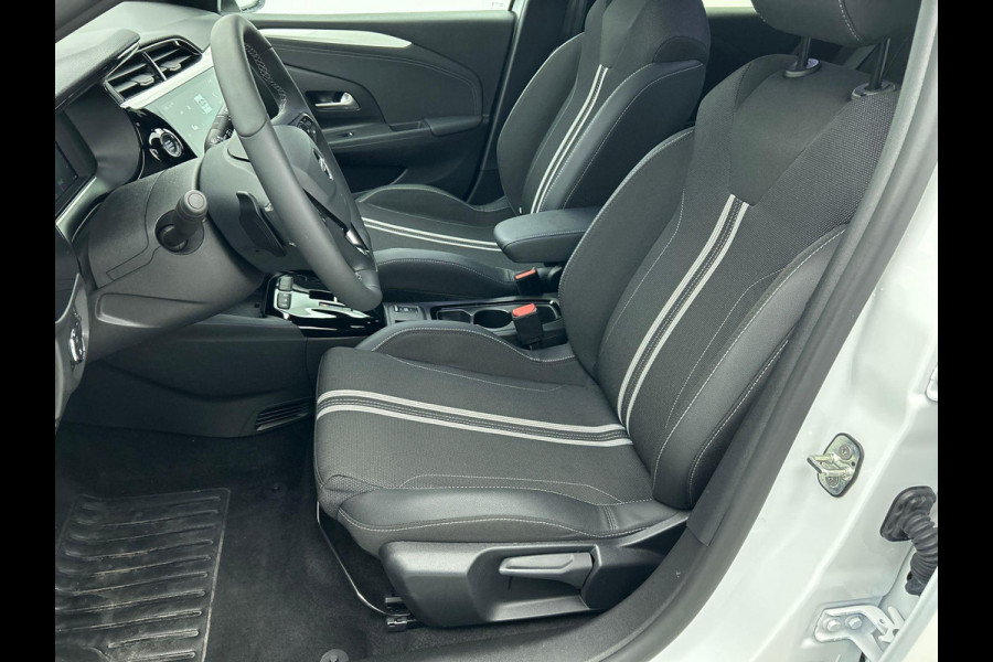 Opel Corsa 1.2 Turbo 136pk Hybrid GS Auto. Navigatie Apple Carplay/ Android Auto Camera Parkeersensoren Cruise Control Stoel- en stuurverwarming Airco Lichtmetalen velgen Getinte ramen