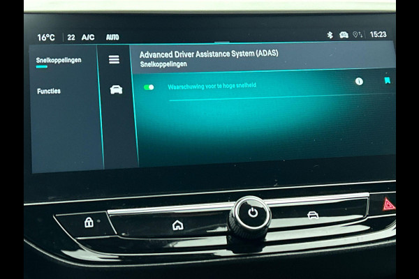 Opel Corsa 1.2 Turbo 136pk Hybrid GS Auto. Navigatie Apple Carplay/ Android Auto Camera Parkeersensoren Cruise Control Stoel- en stuurverwarming Airco Lichtmetalen velgen Getinte ramen