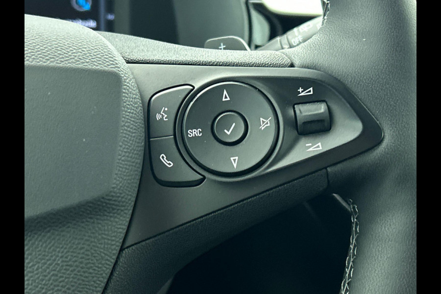 Opel Corsa 1.2 Turbo 136pk Hybrid GS Auto. Navigatie Apple Carplay/ Android Auto Camera Parkeersensoren Cruise Control Stoel- en stuurverwarming Airco Lichtmetalen velgen Getinte ramen