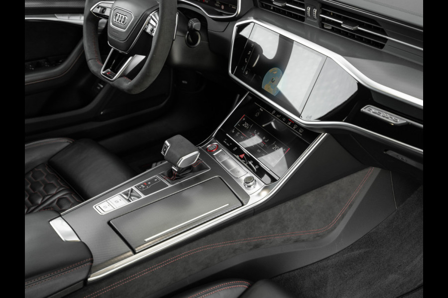 Audi RS7 Sportback 4.0 TFSI V8 Quattro | Keramisch | Head-up | Zwart optiek