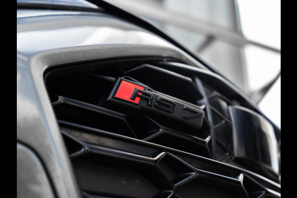 Audi RS7 Sportback 4.0 TFSI V8 Quattro | Keramisch | Head-up | Zwart optiek