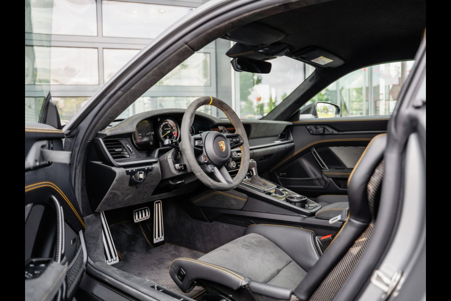 Porsche 911 4.0 GT3 RS | WEISSACH | KERAMISCH | BTW | LIFT
